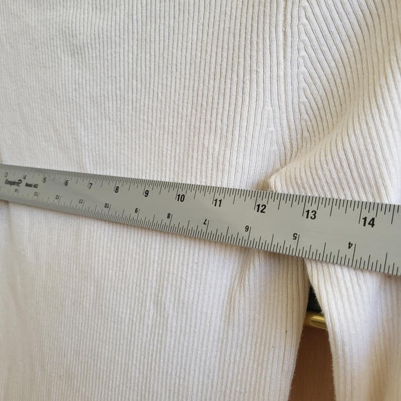 H&M Cream Ribbed Knit Top - Picture 7 of 7